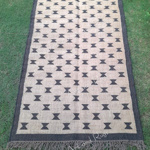 Handwoven Wool Jute Kilim Rug: Boho Indian Dhurrie Carpet