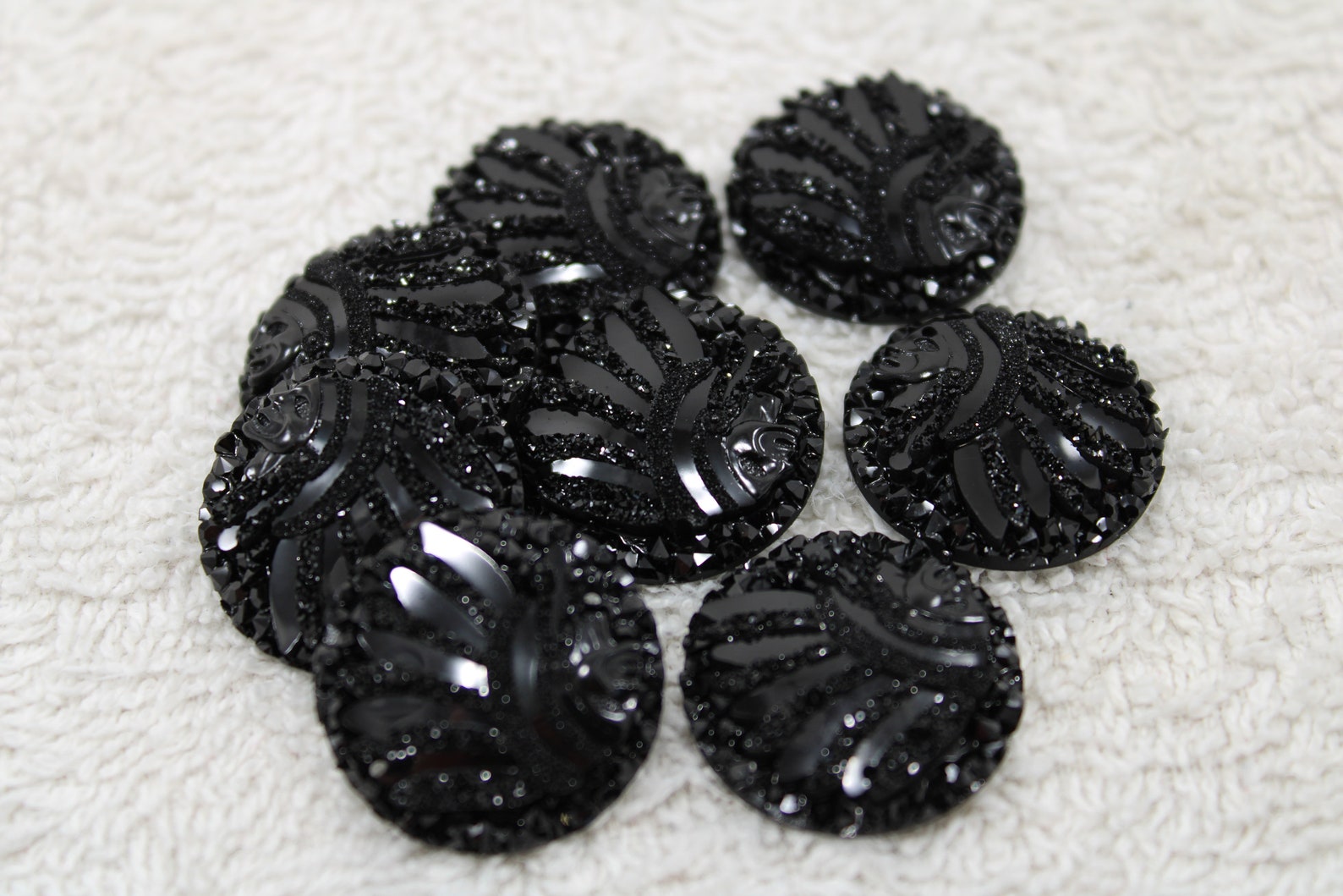 25mm Schwarzer runder Häuptlingkopf Gems | Etsy