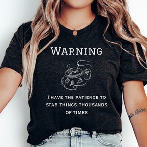 Camiseta de punto de cruz, regalo divertido de bordado, camiseta divertida de manualidades, regalo de punto de cruz, camiseta divertida de costura, camiseta de amante del bordado, camiseta de regalo divertida