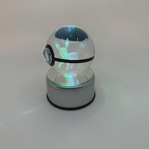 Crystal pokeball with rotating base 80MM