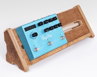 Desktop Pedalboard In Two Different Angles / Synthesizer Stand / 35x15 cm Guitar Pedalboard