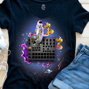 digitakt tshirt/ synthesizer tshirt/ music tshirt/ elektron tshirt/ elektron/ digitakt
