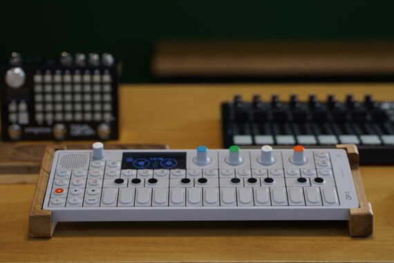 Teenage Engineering op-1※木製ケースのみ OPZ Solid Walnut Wood Case / Teenageengineering OPZ