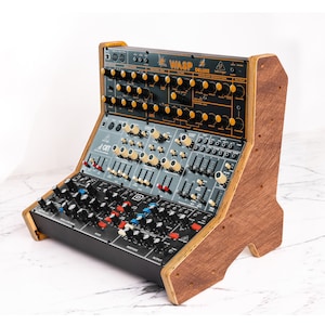 Wooden Stand For mounting 3 Behringer synthesizers e.g. Pro-1, Wasp Deluxe, K-2, Neutron, Model D, Cat
