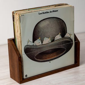 Vinyl record storage, Vinyl Records shelf, Vinyl record wall mount, Desk vinyl record storage, Wall Record Storage, LP Record Stand
