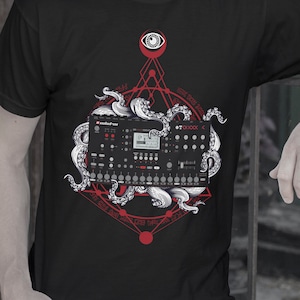 Synth Toys Octatrack Tshirt, synthesizer tshirt, Elektron Tshirt