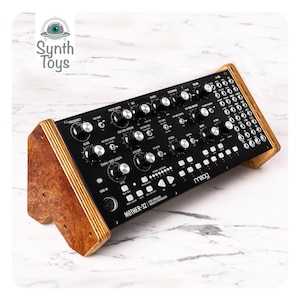 Moog Mother 32/DFAM/Subharmonicon: Wooden Synthesizer Stand