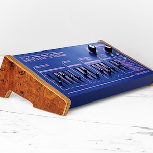 Dreadbox Nymphes Synthesizer Stand: Wooden Stand