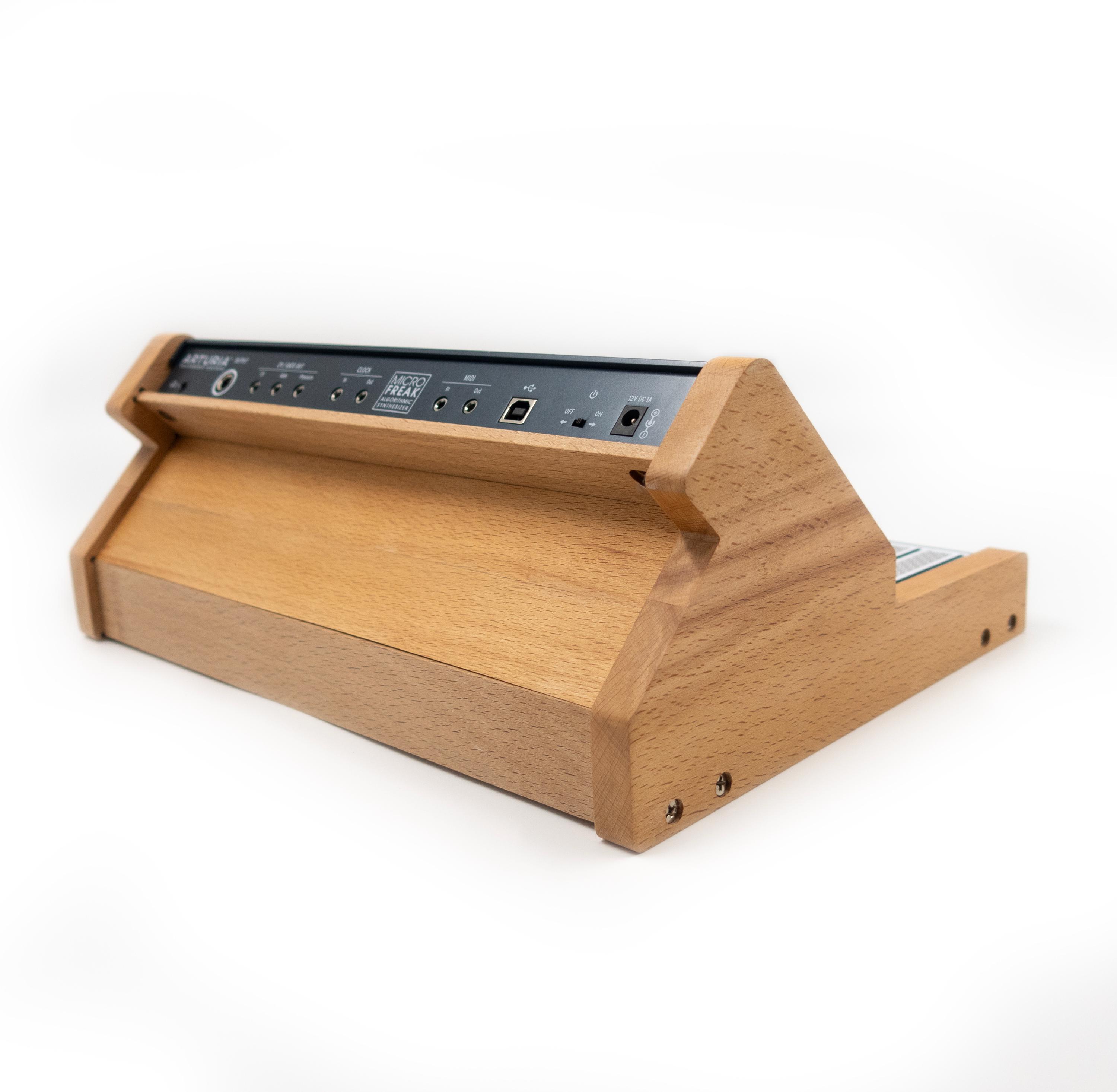 ギリア Amazon.com: Arturia MiniFreak 37 Key Polyphonic 6-Voice Hybrid