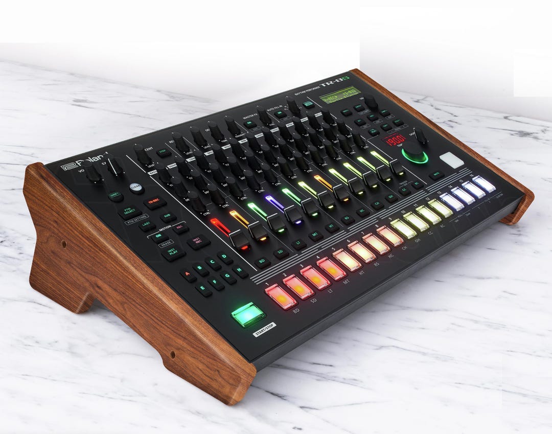Amazon.com: Roland AIRA Rhythm Performer (TR-8S) , 128