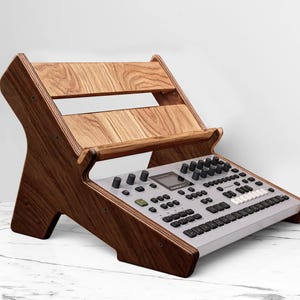 Moog Mother-32、DFAM、Subharmonicon、60hp eurorack