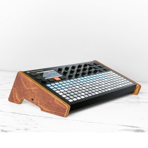 Polyend Play Wooden Stand/ Synthesizer Stnad / Polyend Stand
