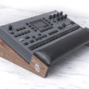 Elektron MKI Series Custom stand with wrist pad rack solid Walnut wood / Octatrack Stand / AnalogFour Stand / Analogrytm Stand