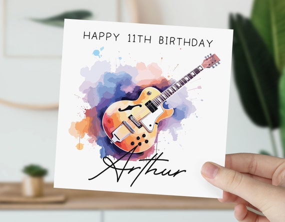 Biglietto di auguri di compleanno personalizzato per chitarrista, fatto a mano, disegnato a mano, biglietto Pebble, chitarra, amante della musica, biglietto per musicista, per lui o per lei - Italia