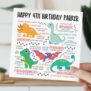 Fait de dinosaure pour le 4e anniversaire | Carte d'anecdotes pour fils, petit-fils, neveu, filleul, petit garçon | Cadeau pour amoureux des dinosaures pour enfants | Carte de 4 ans
