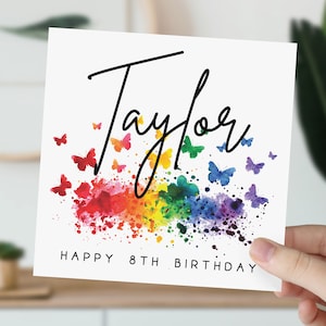 Carte personnalisée papillon arc-en-ciel de 8 ans | 8e anniversaire avec prénom | Carte de voeux pour fille, petite-fille, nièce, fille