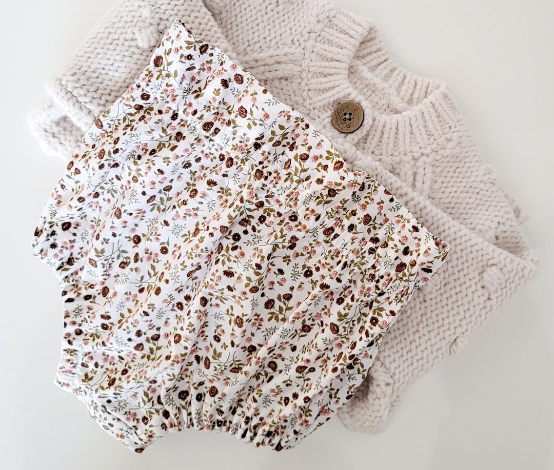 Minnow Slate Floral Diaper Bloomer Cover main image 0