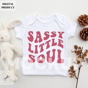 Sassy Little Soul SVG, kinderen en baby shirt SVG, retro golvende brief SVG | Cricut gelaagde SVG en PNG| Commercieel gebruik
