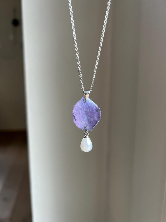 Necklace pendant made of a real purple hydrangea flower leaf with silver clasp and white pearl