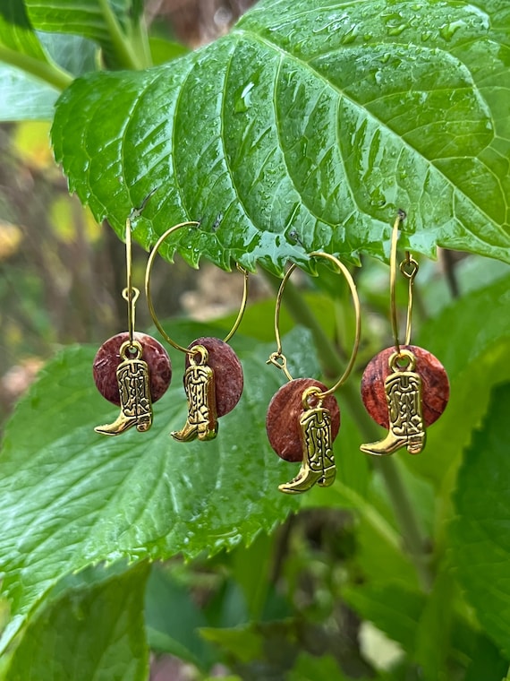 Hoop earrings cowboy gold and red cowboy boots