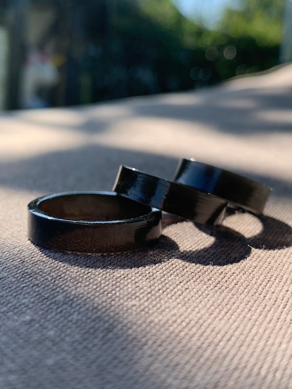 Black rings made of epoxy resin synthetic resin thin shape stacking rings unisex