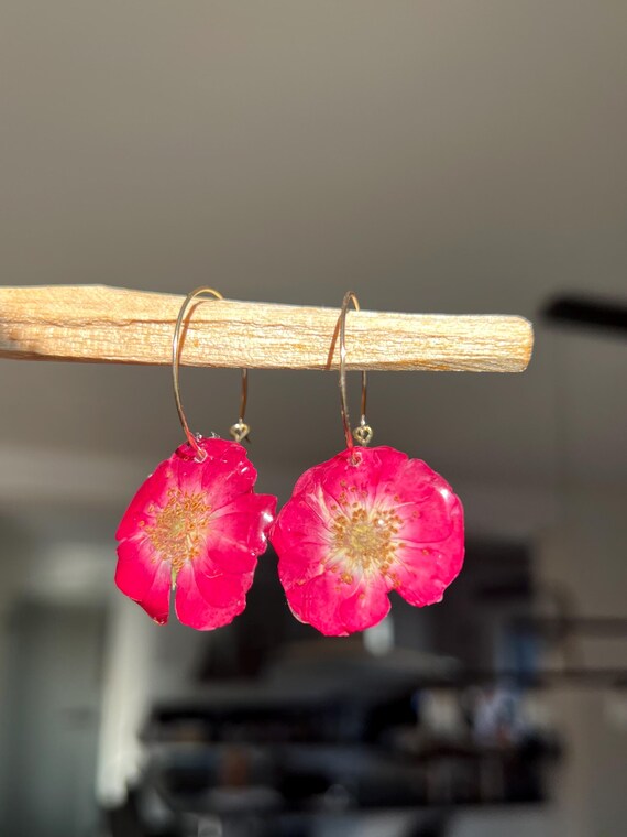 Hoop earrings with real flowers red pink wood anemones real flower jewelry