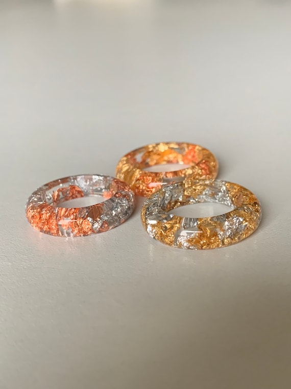 Rings made of resin synthetic resin gold rose silver mix two-tone