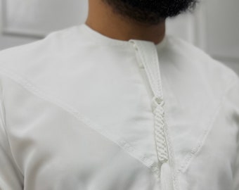 Emirati Omani Thobe with Zip and Tassel (Off-White)