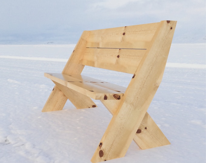 Simple Outdoor Wooden Bench Plans
