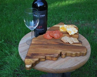Personalized any State-shaped Teak Charcuterie Board / BBQ Slab / Serving Tray