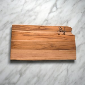Kansas state-shaped Teak Charcuterie or Cutting Board, Serving Tray, personalized