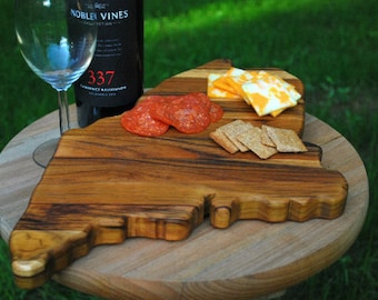 Maine state-shaped Teak Charcuterie or Cutting Board, Serving Tray, personalized