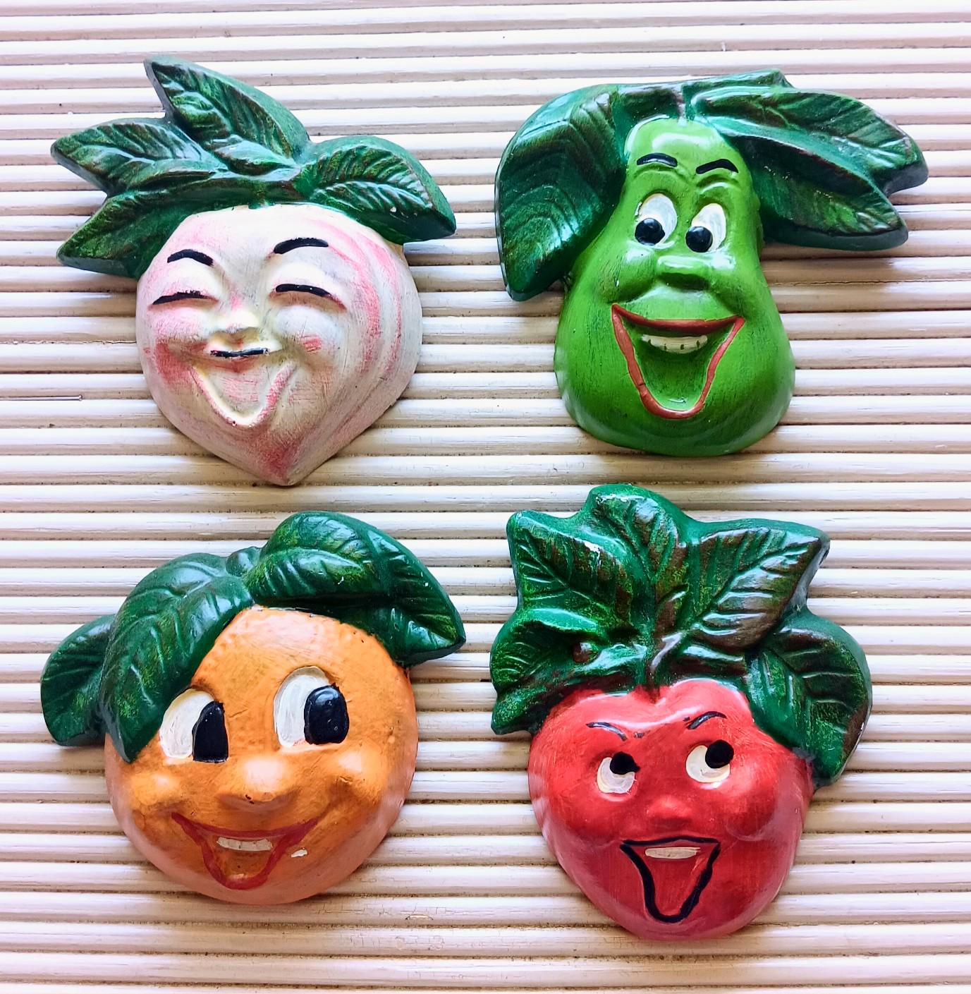  Fruits & Vegetables オブジェ　グレープ Chalkware Vegetables - Etsy