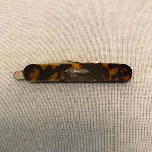 personal hygiene tool