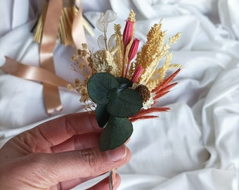 Pink Bridal bouquet with preserved roses, eucalyptus and dried flowers / Boutonniere