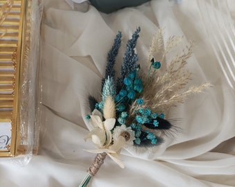 Turquoise Boutonniere/Turquoise Wedding Flower/Turquoise groomsman boutonniere