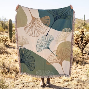 Gingko Woven Blanket Gingko Leaf Throw Botanical Tapestry Minimalist Boho Summer Bedspread Elegant Gingko Decor Boho Throw