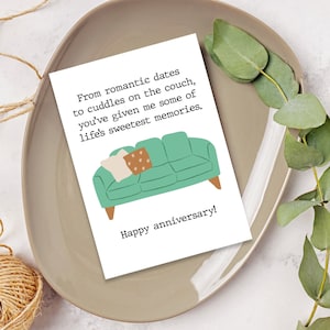 Tarjeta de aniversario de boda imprimible, tarjeta digital, tarjeta para ella, tarjeta para él, tarjeta de descarga instantánea, PDF 5x7, tarjeta Romantic Love You, sofá