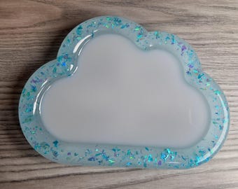 Cloud Shaped Resin Tray – Handmade Desk Organizer & Jewelry Holder