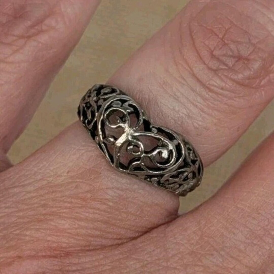 Vintage Sterling Silver 925 Openwork Filigree Heart Dome Band Ring Size ...