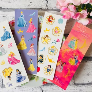Officiële Zeldzame WDW Disney Theme Park Stickers - Disney Princess - 4 ontwerpen om prinsessen, Assepoester, Belle, Doornroosje, Aurora te kiezen