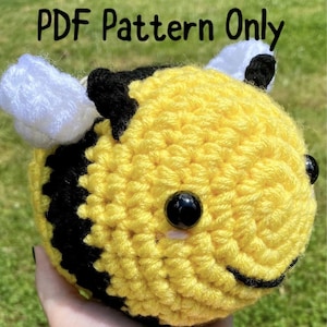 XL Bee Crochet Pattern  (PDF Pattern Only) Crochet Bee | Bumble Bee Pattern | Honey Bee