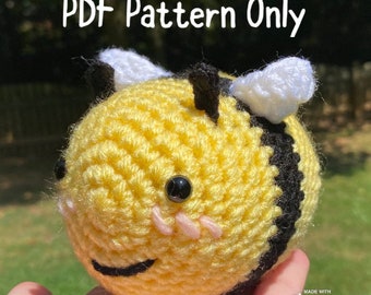 Amigurumi Bee Crochet Pattern (PDF Pattern Only) Keychain Pattern Crochet | Crochet Plushie Pattern |