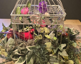 Cardinal Birdcage Wreath, Spring Floral Centerpiece, Rustic Garden Decor, Memorial Cardinal Arrangement, Farmhouse Table Decor