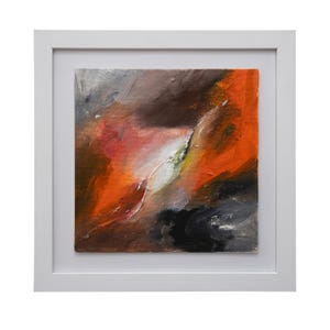 Oeuvre d'art abstraite enflammée | Technique mixte rouge, orange et noir sur carton | Petite oeuvre d'art minimaliste encadrée | Décoration murale moderne | Cadeau unique