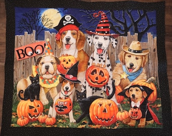 Handmade Halloween Dog/Cat Quilt (Wall Hanging/Throw/Blanket) - PawsMidwest