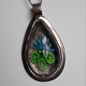 Vintage Resin Pendant Necklace; Silver Tone Teardrop Pendant Necklace