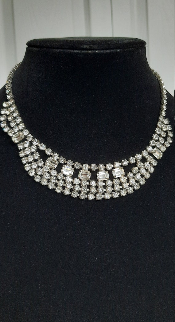 Vintage Rhinestone Bib Necklace, Rhinestone State… - image 4