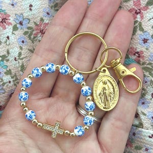 Catholic Rosary Keychain, Pocket Decade Rosary, Miraculous Medal Prayer Beads, Godmother Gift, Confirmation Gift, Catholic Baptism Gift