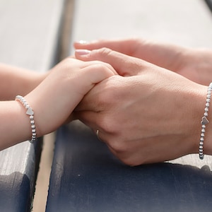 Silver Mama Mini Bracelet Set, Silver Mom Daughter Bracelet Set, Matching Mother Daughter Bracelets, Mommy and Me Bracelets, Gift for Mom
